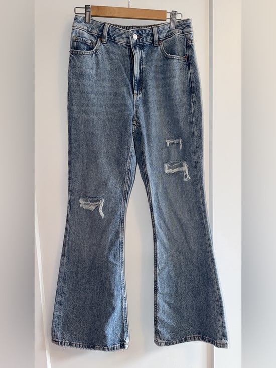 Dynamite Denim - Dynamite Women's Light Blue Distressed Flare Jeans